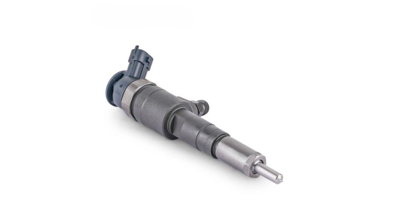 Fuel injector 0445110312 for engine model ADCR110 - Image 4