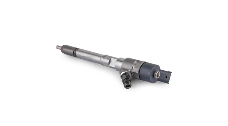 Bosch fuel injector 0445110257  for engine model D4EA - Image 2